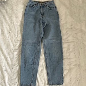 Vintage Levis Mom Jeans